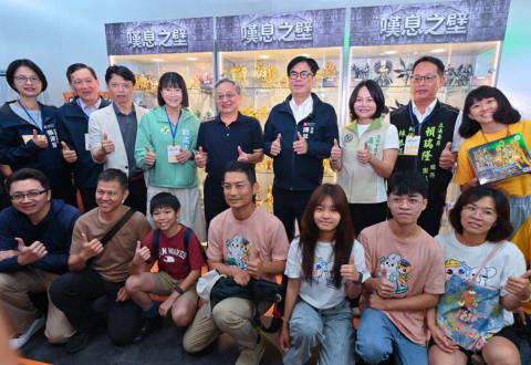 《自由時報》「高雄駅一番街」南北站全新開幕 將成高雄動漫聖地