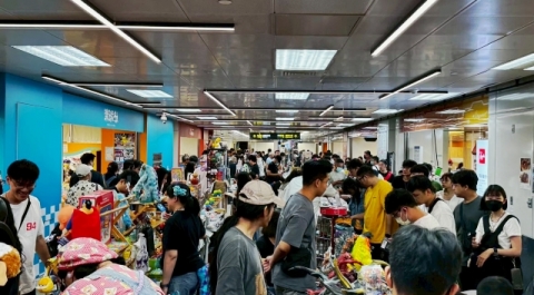 高雄駅一番街照片 (1)